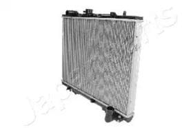 Радіатор охолодження двигуна