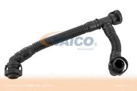 Патрубок клапанної кришки