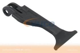 Ручка открывания капота