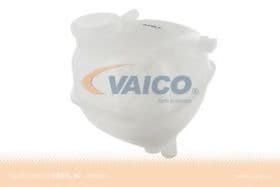 Бачок охлаждающей жидкости