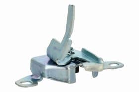 Замок капота