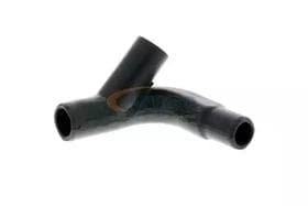 Патрубок радиатора системы охлаждения двигателя