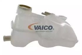 Бачок охлаждающей жидкости