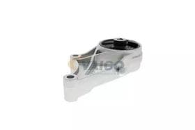 Подушка двигателя