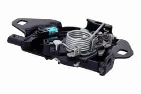 Замок капота