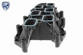 Впускний патрубок