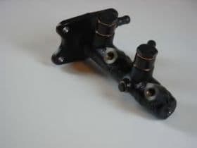 Головний гальмівний циліндр