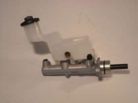 Головний гальмівний циліндр