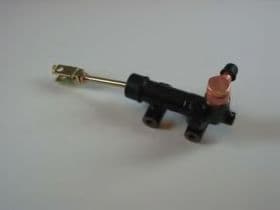 Главный цилиндр сцепления