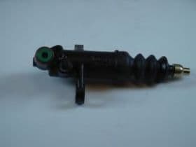 Робочий циліндр зчеплення