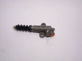 Рабочий цилиндр сцепления