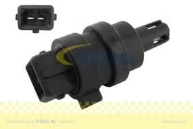 Датчик температуры впускаемого воздуха Vemo V10-72-1061