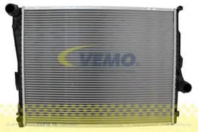 Радиатор охлаждения двигателя