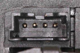 Замок дверей багажника