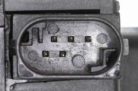 Замок двери багажника