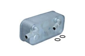 Оливний радіатор двигуна