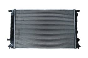 Радіатор охолодження двигуна Радіатор охолодження двигуна