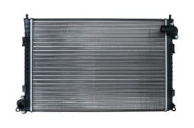 Радиатор охлаждения двигателя