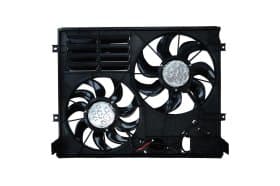 Вентилятор системы охлаждения двигателя Вентилятор системы охлаждения двигателя