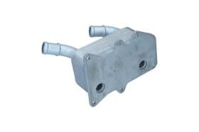 Масляный радиатор двигателя