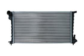 Радіатор охолодження двигуна Радіатор охолодження двигуна