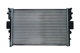 Радіатор охолодження двигуна Радіатор охолодження двигуна