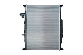 Радіатор охолодження двигуна Радіатор охолодження двигуна