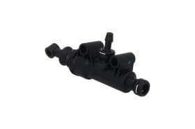 Головний циліндр зчеплення