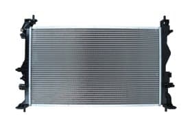 Радиатор охлаждения двигателя