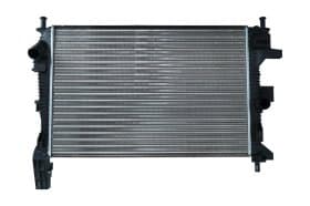 Радиатор охлаждения двигателя