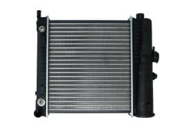 Радиатор охлаждения двигателя