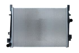 Радиатор охлаждения двигателя