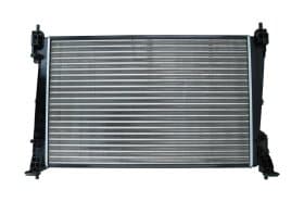 Радиатор охлаждения двигателя