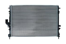 Радіатор охолодження двигуна Радіатор охолодження двигуна