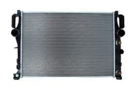 Радіатор охолодження двигуна