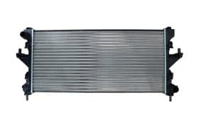 Радіатор охолодження двигуна