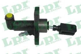 Главный цилиндр сцепления