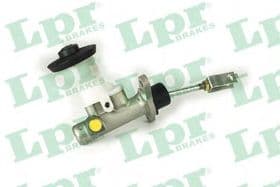 Головний циліндр зчеплення