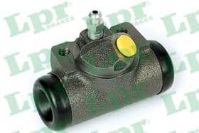 Колесный тормозной цилиндр