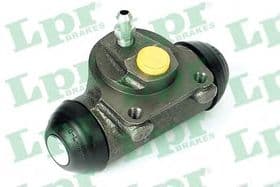 Колесный тормозной цилиндр