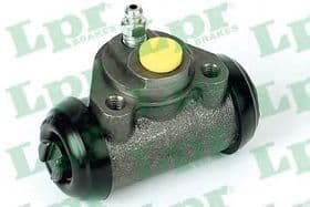 Колесный тормозной цилиндр