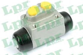 Колесный тормозной цилиндр