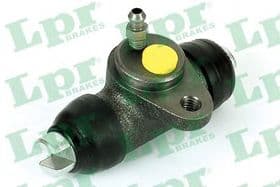 Колесный тормозной цилиндр