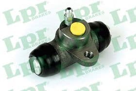 Колесный тормозной цилиндр