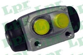 Колесный тормозной цилиндр