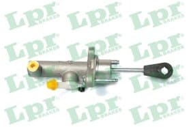 Главный цилиндр сцепления