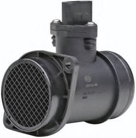 Расходомер воздуха Behr Hella 8ET 009 142-861