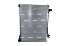 Радиатор охлаждения двигателя