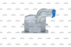 Оливний радіатор двигуна