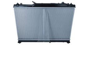 Радиатор охлаждения двигателя